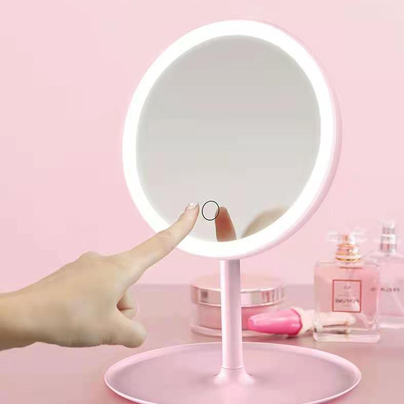 Led eyelash mirror